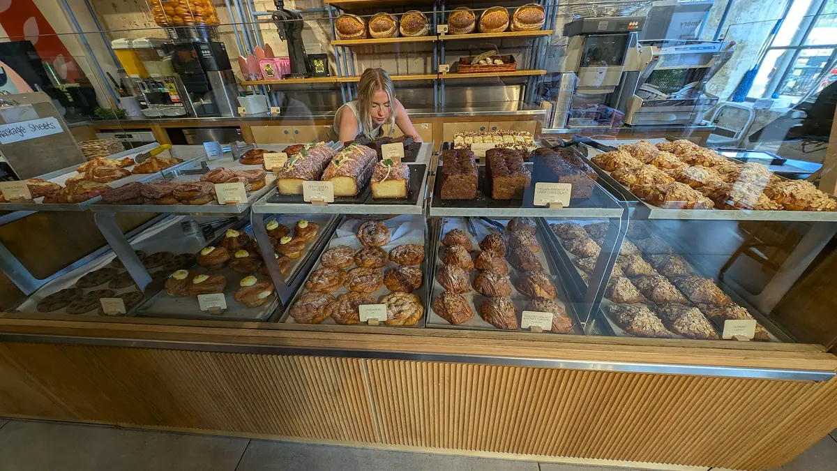 Cavan Bakery – bakery in Hinchley Wood, Esher